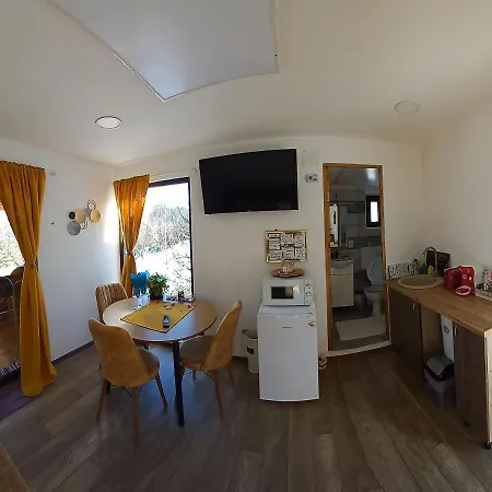 Chalet Touch The Sky