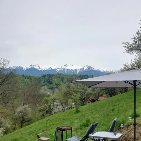 Touch The Sky Chalet *